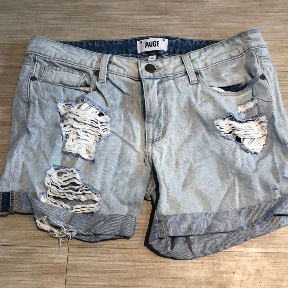 Paige Grant short